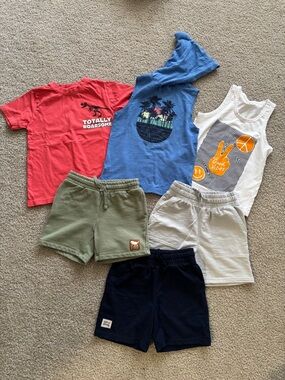 Kids Graphic Tees & Shorts Set